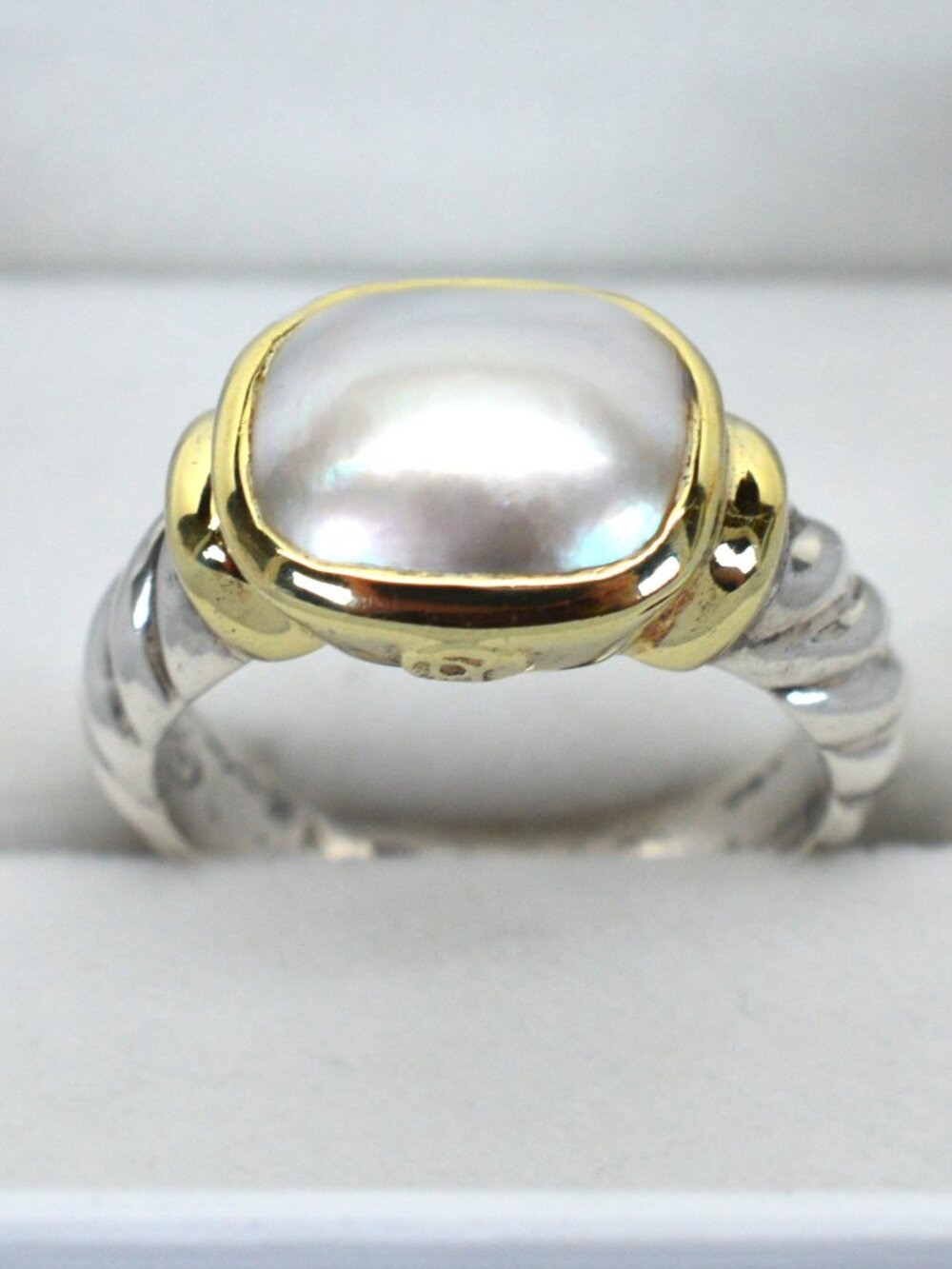 David Yurman 14K Yellow Gold & Sterling Silver Mabe Pearl Noblesse Ring Size 6